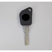 Κλειδι immobilizer man κενο με υποδοχη για chip και λαμα hu71